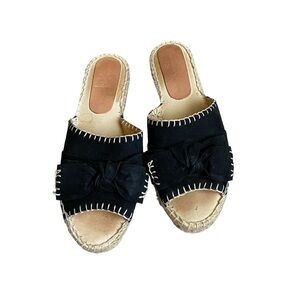 Patricia green black suede with bow sandals